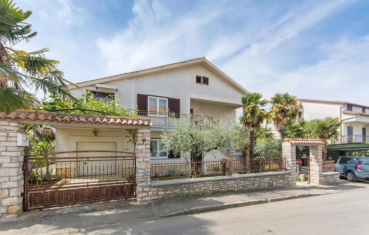 *** Guest house Apartments Emili Porec Croatia